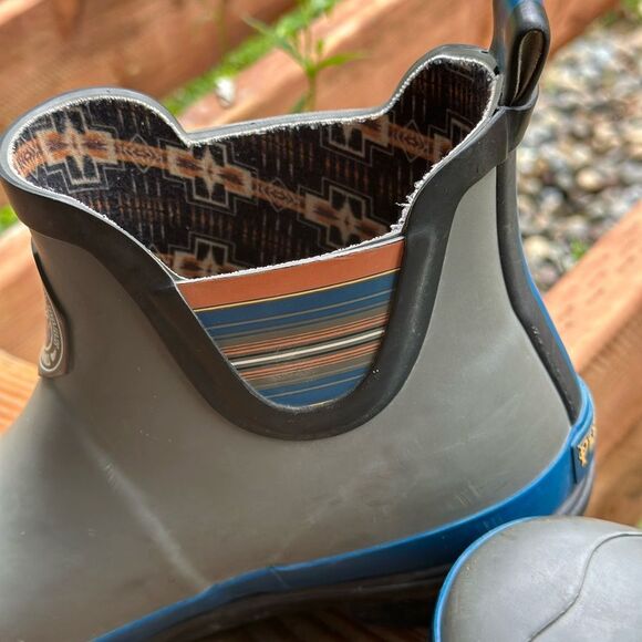 Pendleton Olympic National Park Chelsea Premium Rubber Boot Smoke Women's Size 9 - Picture 3 of 9